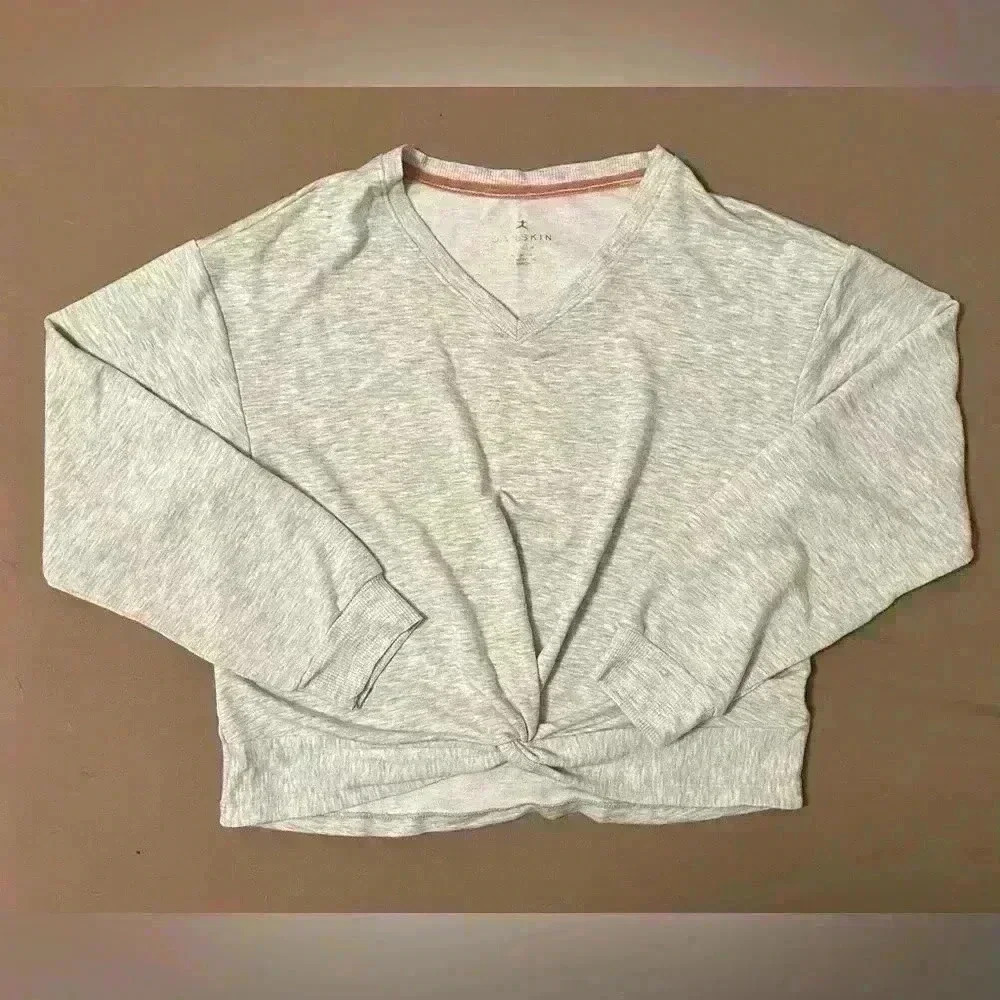 Danskin Women’s Grey Cropped Lightweight Yoga Sweatshirt Knot Front Size M